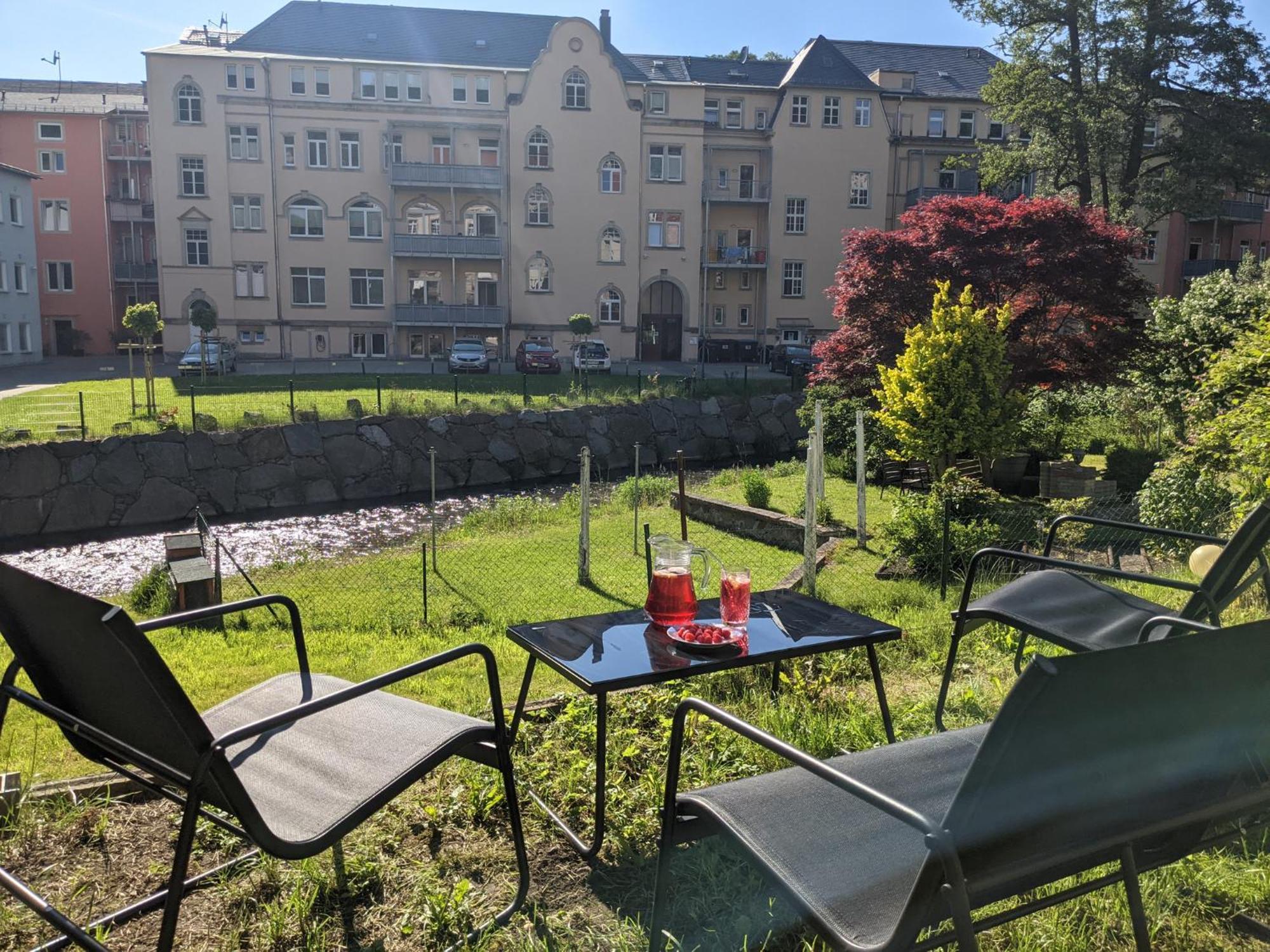 Apartamento Zi2 - Urlaubsmagie - Whirlpool, Sauna Und Garten Sebnitz Exterior foto